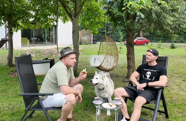 Bujać! E11 z Robertem o hackerach, kryptowaluciarstwie, prawie do odmowy, budowaniu domu i odsieczy Wiedeńskiej.